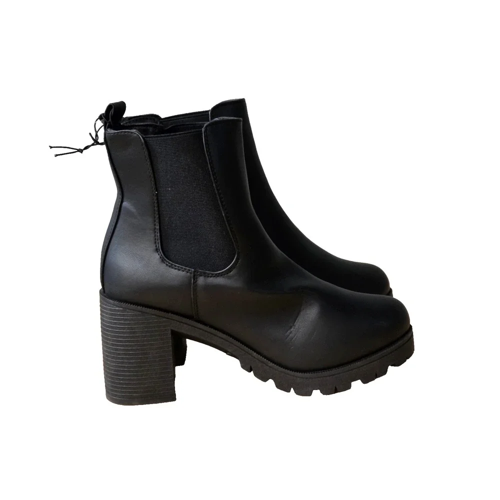 RUE 21 Slip On High ANKLE Chunky BOOTS 2
